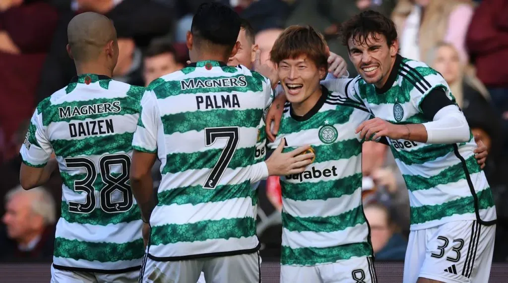 Kyogo Furuhashi of Celtic celebrates scoring his team&#039;s goal