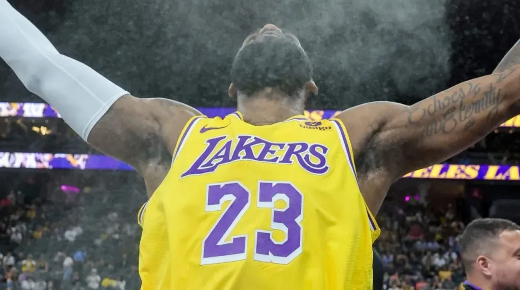 LeBron James en Los Angeles Lakers vs. Brooklyn Nets (Foto: Getty Images)