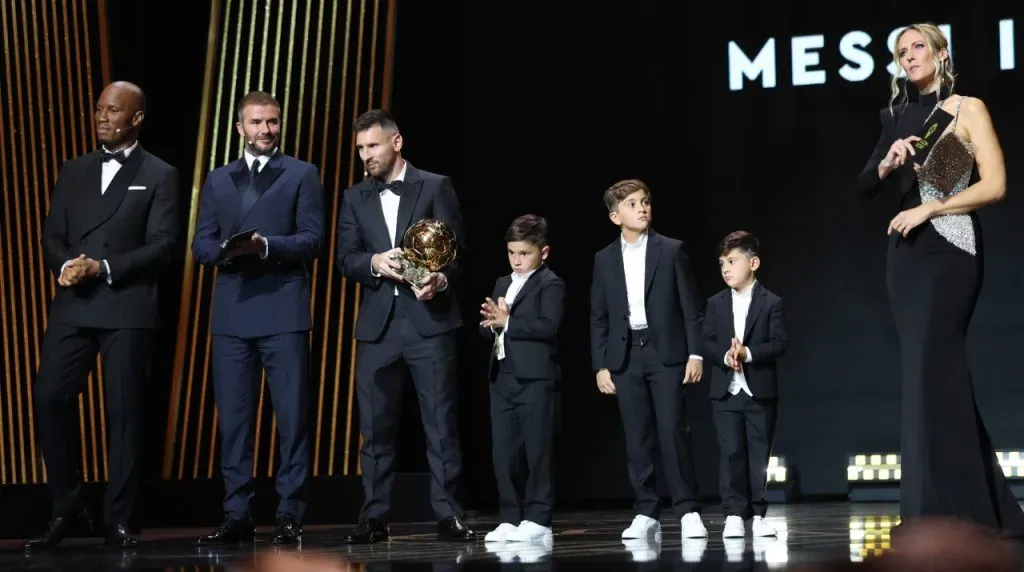 Didier Drogba, David Beckham, Lionel, Mateo, Thiago y Ciro Messi. (Foto: Getty Images)
