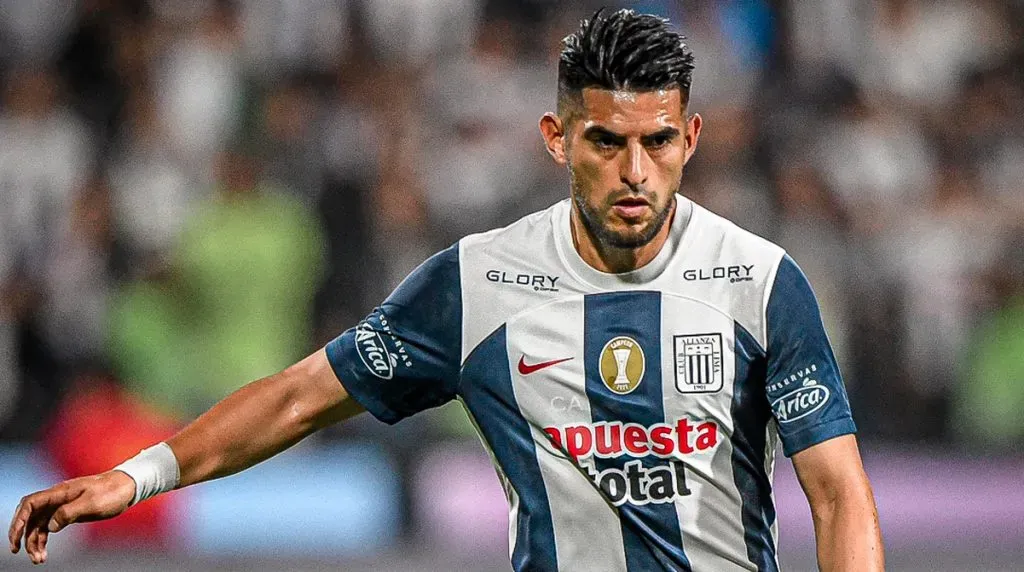 Zambrano jugando para Alianza. (Foto: Alianza Lima Prensa)