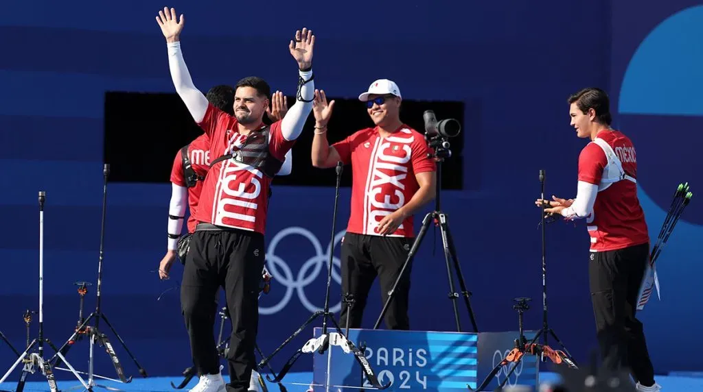 El equipo varonil agradeció el apoyo de la afición mexicana en París [Foto: Getty Images]