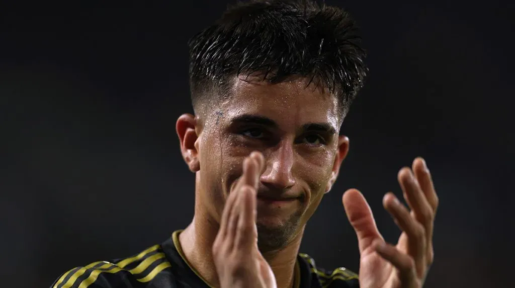 Cristian Olivera se quedará en LAFC y no vendrá a Toluca [Foto: Getty]