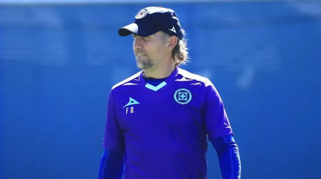 Facundo Oreja, mano derecha de Martin Anselmi [Foto Cruz Azul Oficial]