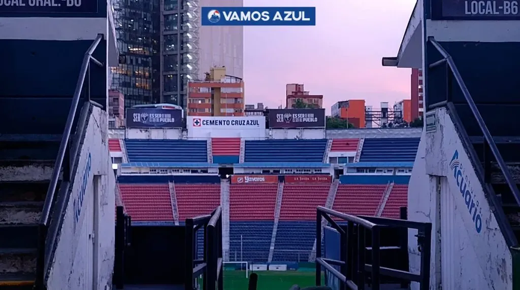 El logo de Cemento Cruz Azul ya está en el Estadio Azul. (Foto: Vamos Azul)