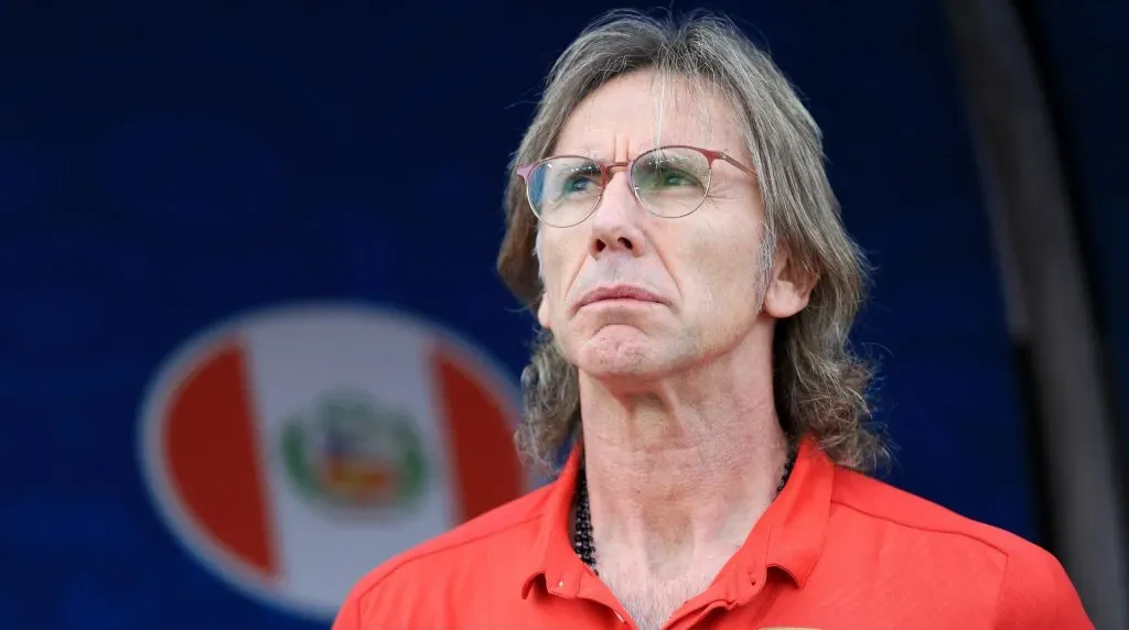 Ricardo Gareca está a detalles de ser presentado en La Roja. | Foto: Getty Images