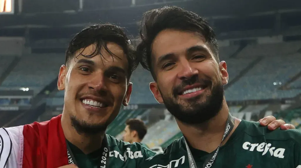 Luan e Gomez juntos. Foto: Cesar Greco / Site oficial do Palmeiras