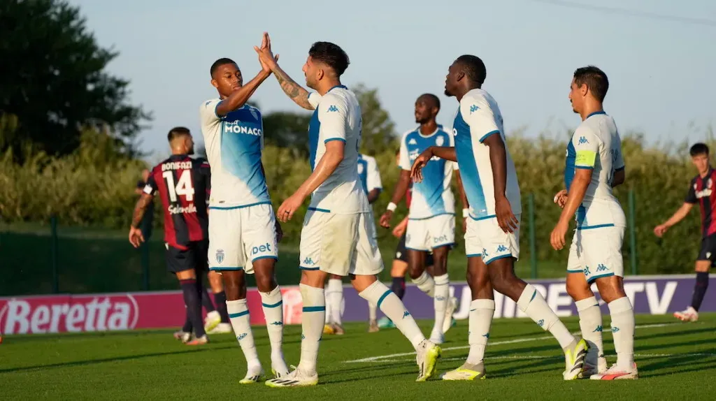 Guillermo Maripán anotó el gol del triunfo del Mónaco ante Bologna. Foto: Comunicaciones AS Mónaco.