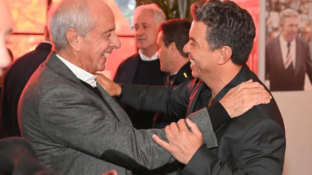 Twitter: @RodolfoDonofrio