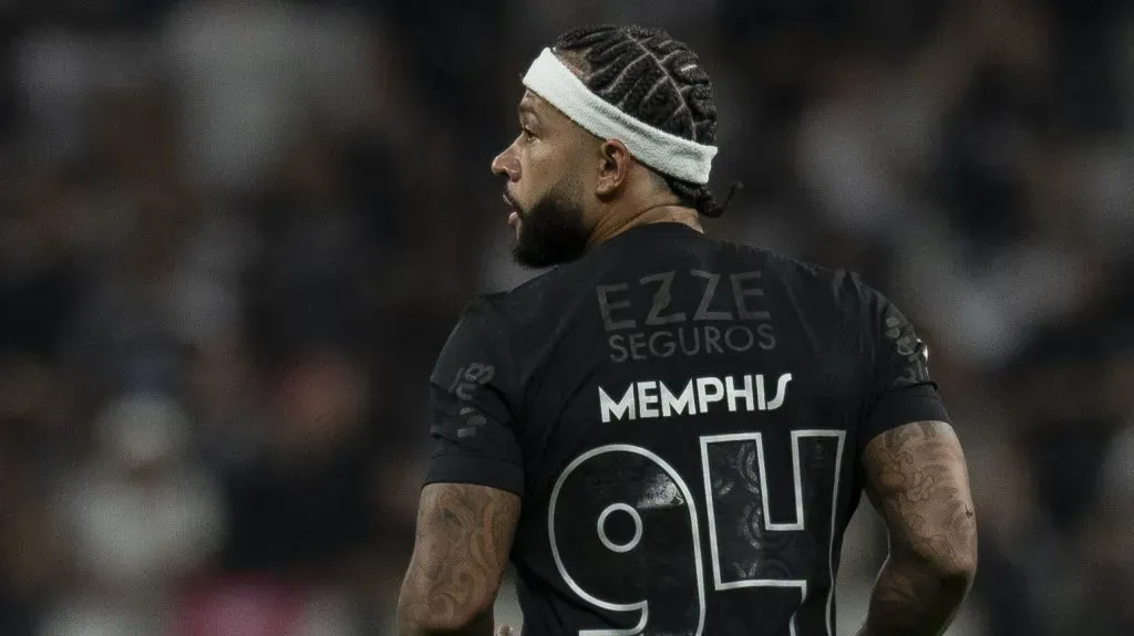 Memphis marcou o seu primeiro gol pelo Corinthians – Foto: Anderson Romão/AGIF