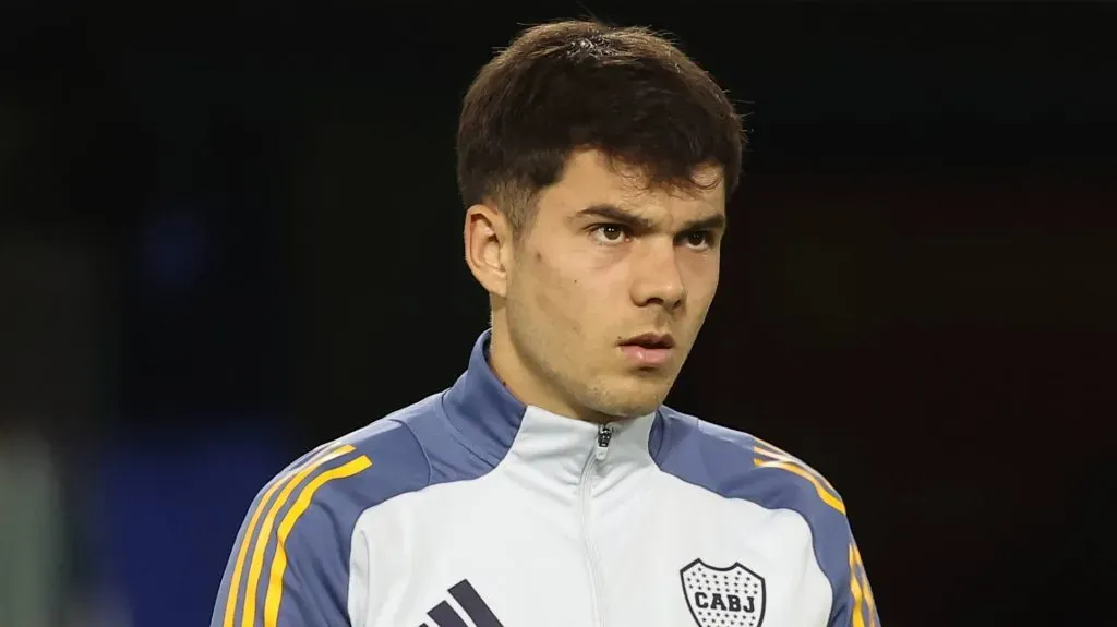 Lucas Blondel evaluaría una posible salida de Boca al no tener continuidad. (Imago)