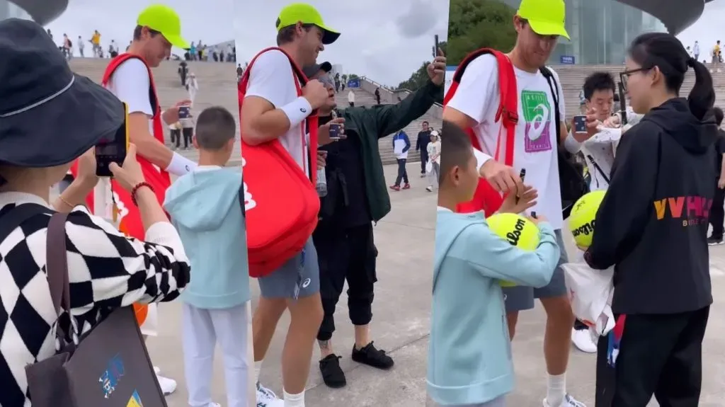 Nico Jarry recibió el cariño de los hinchas chinos en Shanghai.