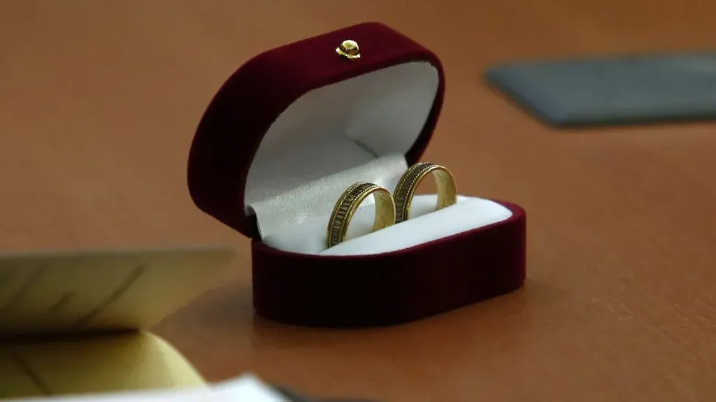 El bono “Bodas de Oro” alcanza los $425.360 por matrimonio.
