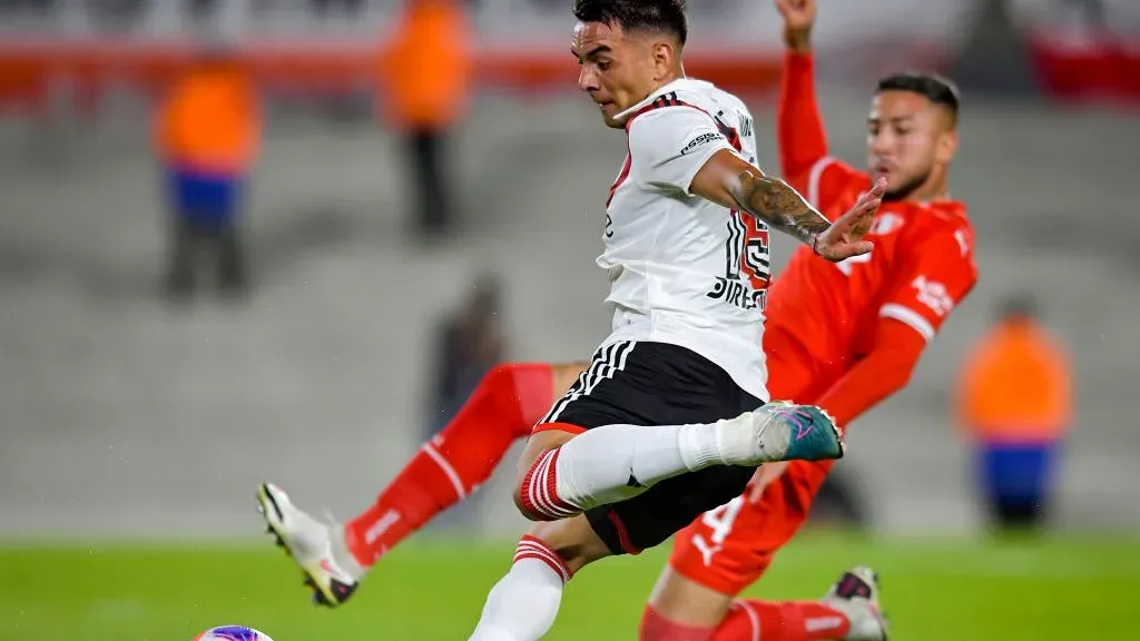 Enzo Díaz con la camiseta de River. (Foto: Getty)