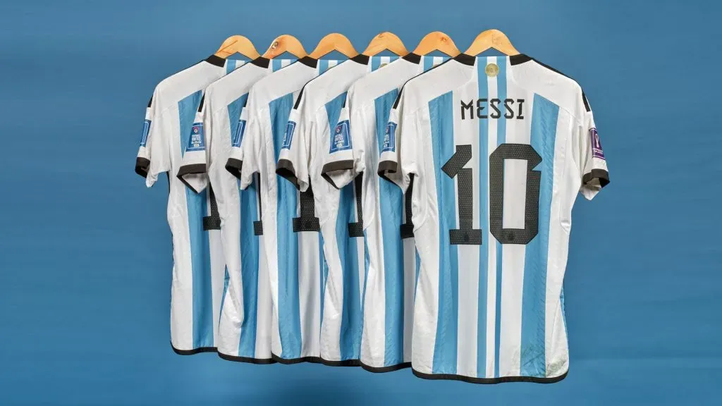 Seis camisetas de Messi serán subastadas en Nueva York.