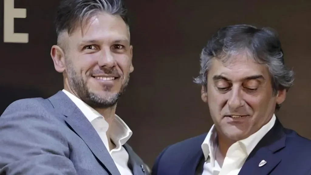 Enzo Francescoli junto a Martín Demichelis. (Prensa River)