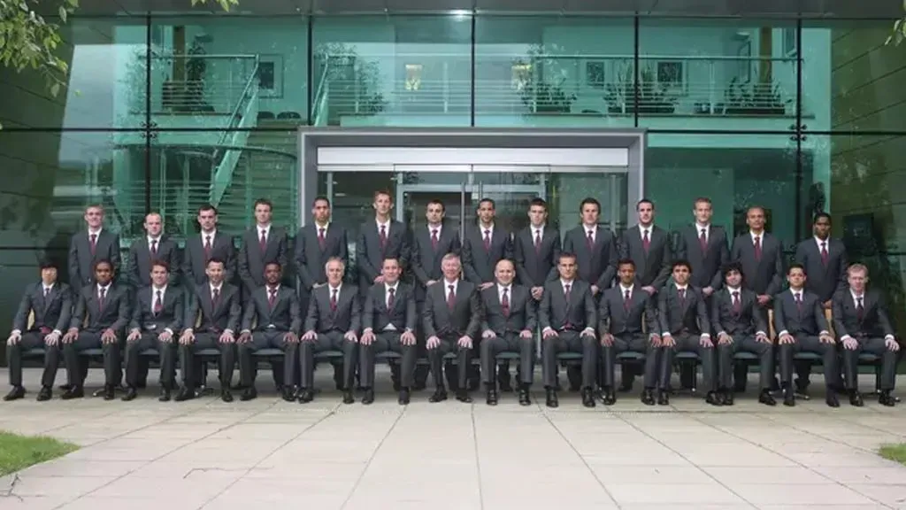 El plantel del United tenía que verse impecable para demostrar superioridad.