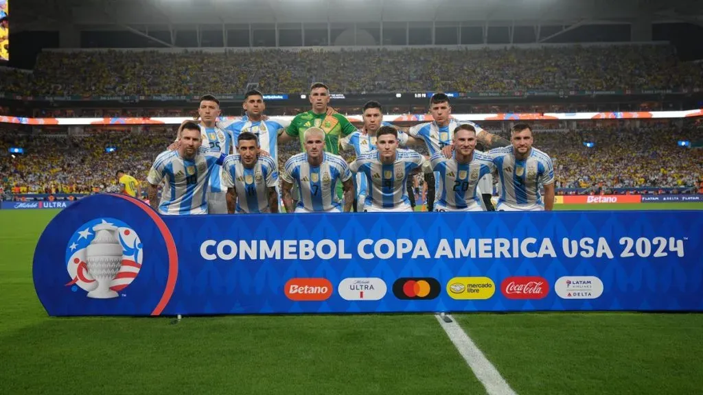 Los once titulares de Argentina ante Colombia.