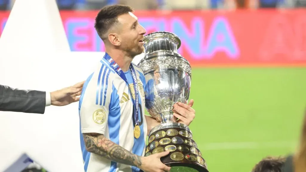 Lionel Messi está tercero en el ranking de deportistas destacados del Siglo XXI.