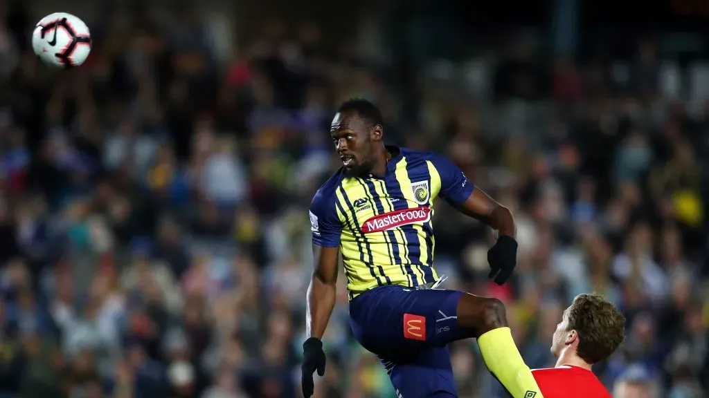 Usain Bolt probó suerte en el mundo del fútbol pero decidió no iniciar una carrera profesional.
