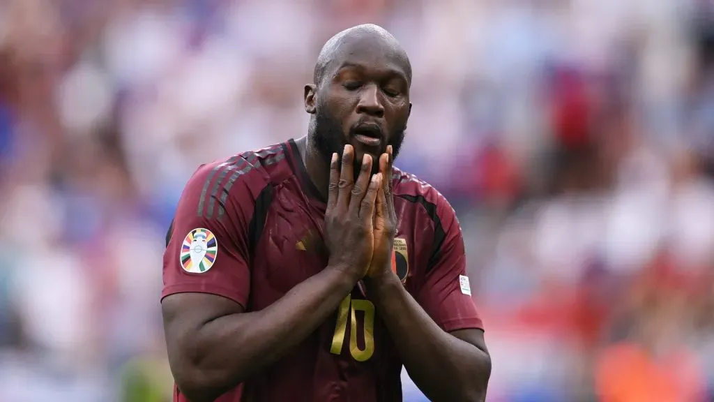 Lukaku podría llegar a Aston Villa.