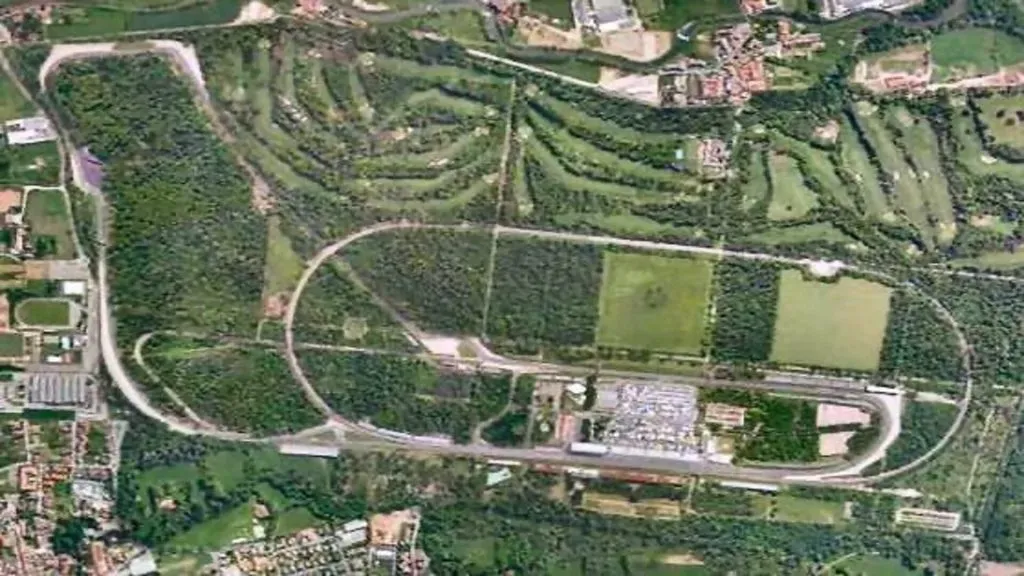 El circuito del GP de Monza, Italia. (Twitter: @rpmradiofm)
