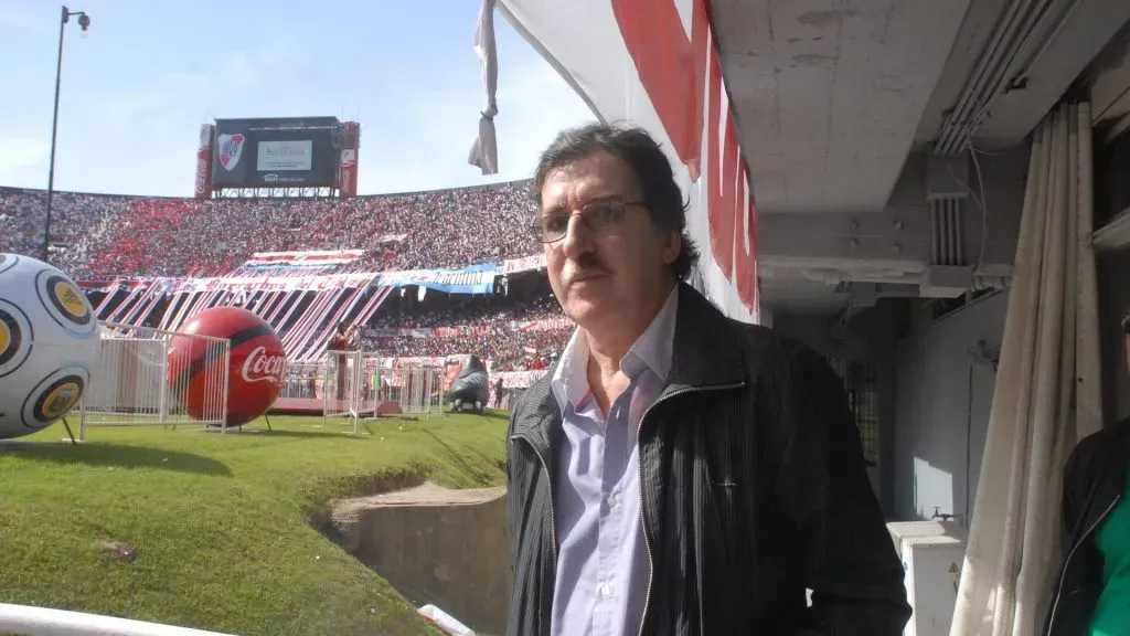 Charly García es un emblema de la música nacional, y fanático de River. (Twitter: @RiverPlate)