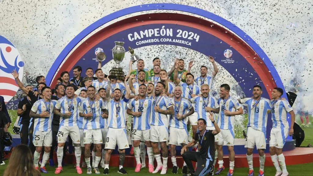 El plantel de la Selección Argentina campeón de la Copa América 2024 (Getty)