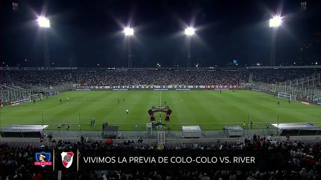 La bandera de Colo Colo en Chile. (Foto: ESPN)