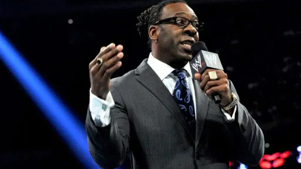Booker T no se calló nada sobre el final del Royal Rumble.