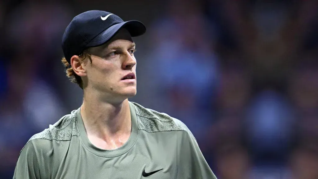 Jannik Sinner no estará en el circuito por tres meses