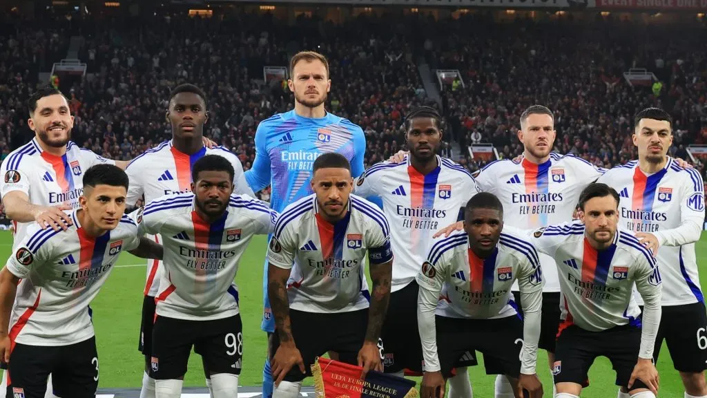 Lyon jugaría en la segunda división de Francia.
