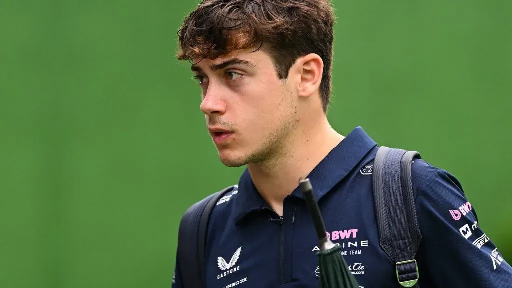 Franco Colapinto se refirió a los chalecos refrigerantes en Singapur