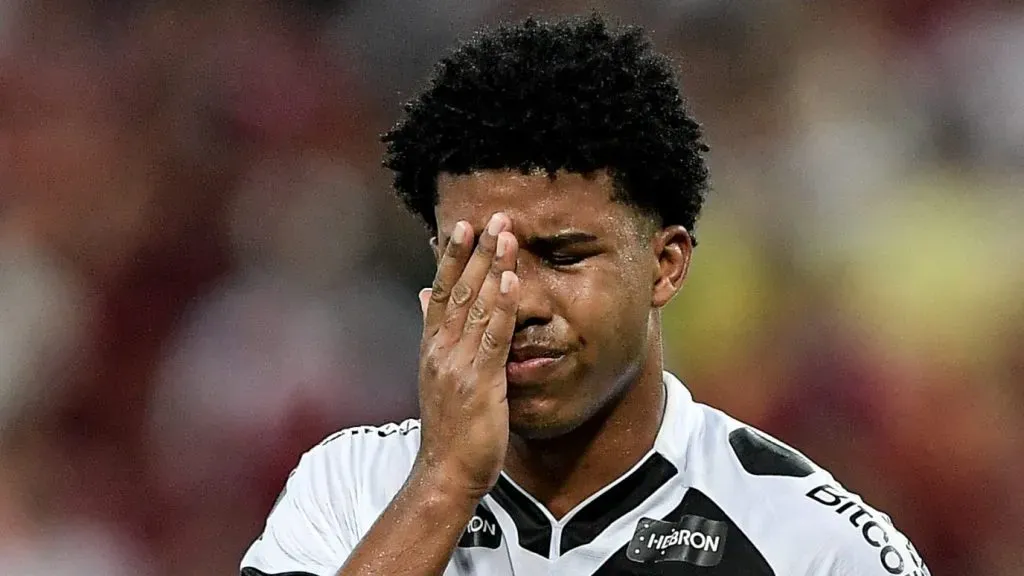Thiago Ribeiro/AGIF – Andrey não joga mais pelo Vasco