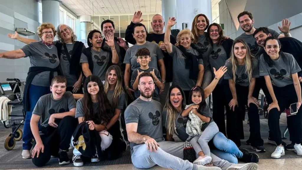 Maíra Cardi e Thiago Nigro viajam em família. Reprodução/Instagram