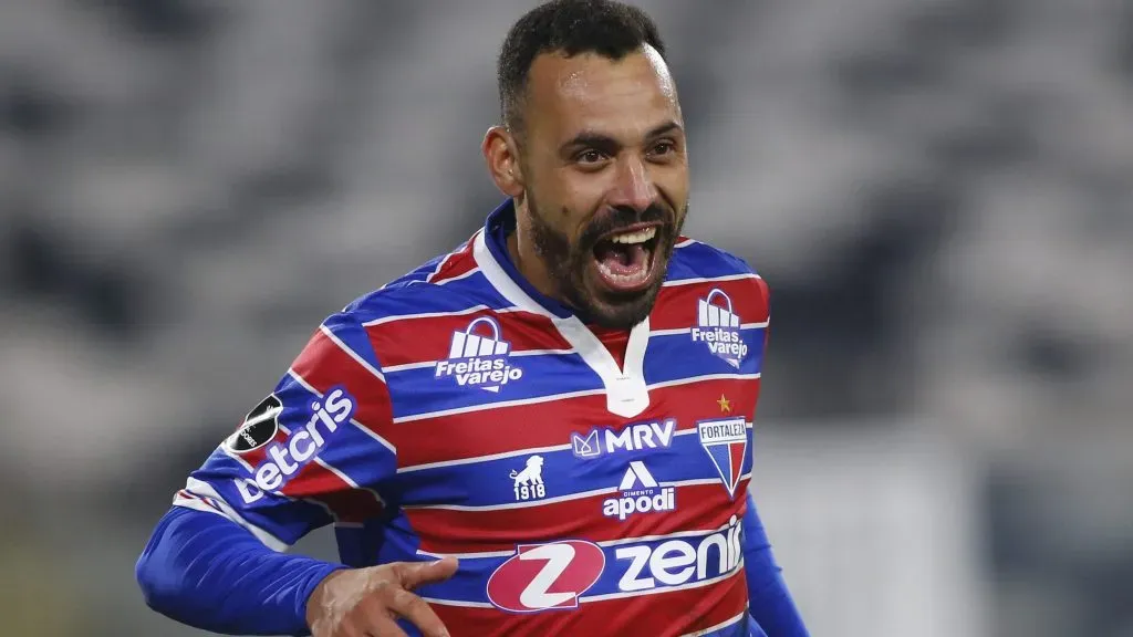 Moisés teve ótima passagem pelo Fortaleza – Foto: Marcelo Hernandez/Getty Images