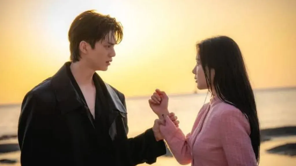 Song Kang (à esquerda) e Kim Yoo Jung (à direita) em My Demon – Foto: Reprodução/Netflix