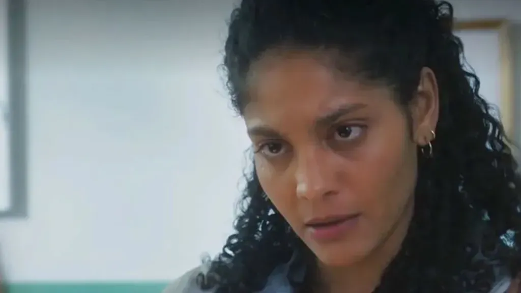 Aline é alvo de mais um sequestro em Terra e Paixão. Reprodução: TV Globo.
