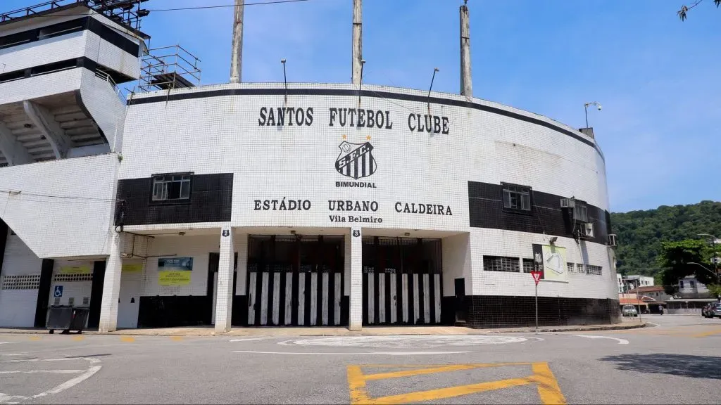 Vila Belmiro deve ser mantida como está e novo estádio do Peixe será em outro local, diz Ricardinho Martins. Foto: Reinaldo Campos/AGIF