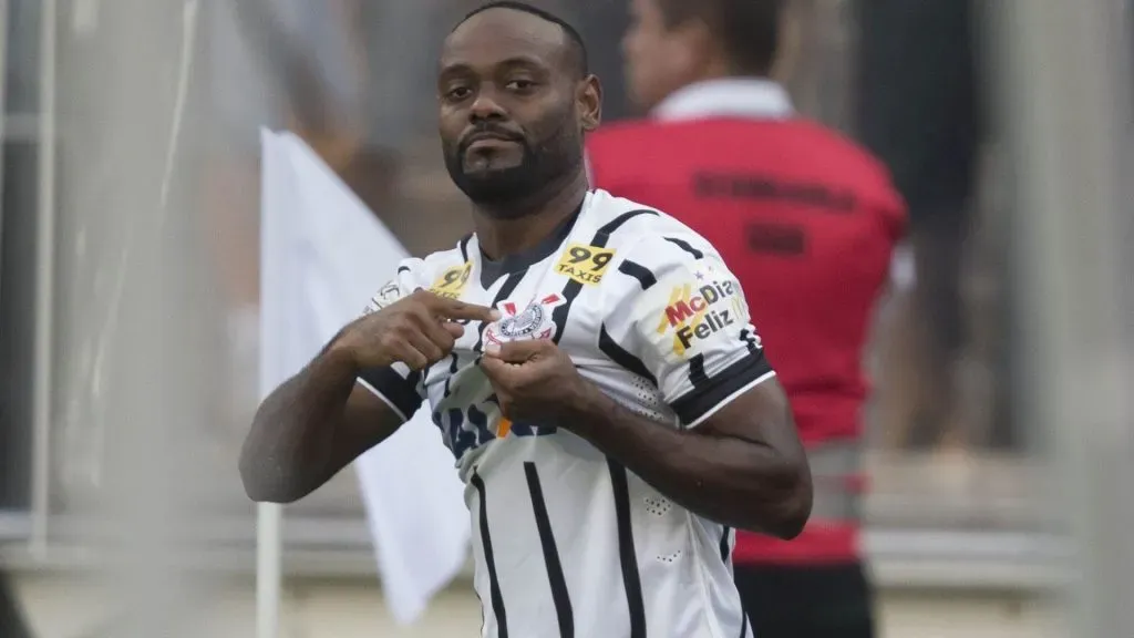 Vágner Love (Corinthians redes)