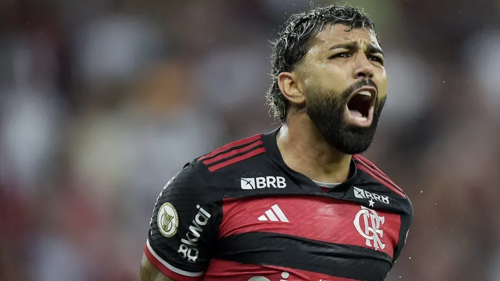 Gabriel Barbosa jogador do Flamengo durante partida contra o Fluminense