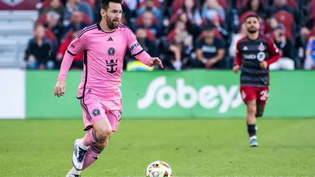 Lionel Messi durante partida. Foto: Angel Marchini/IMAGO/ZUMA Press Wire