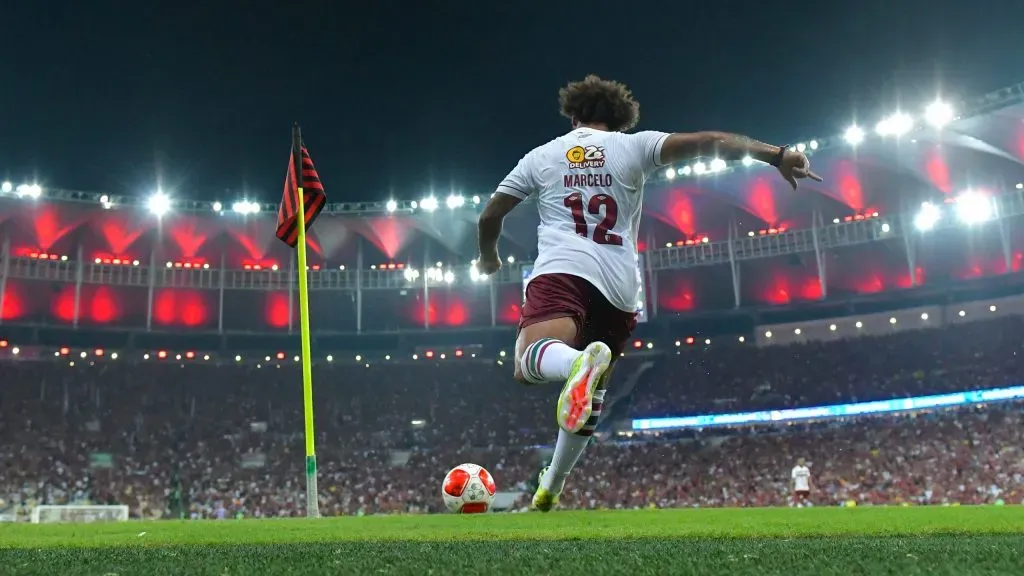 Marcelo jogador do Fluminense durante partida contra o Flamengo no Estádio Maracanã pelo Campeonato Carioca 2024. Foto: Thiago Ribeiro/AGIF