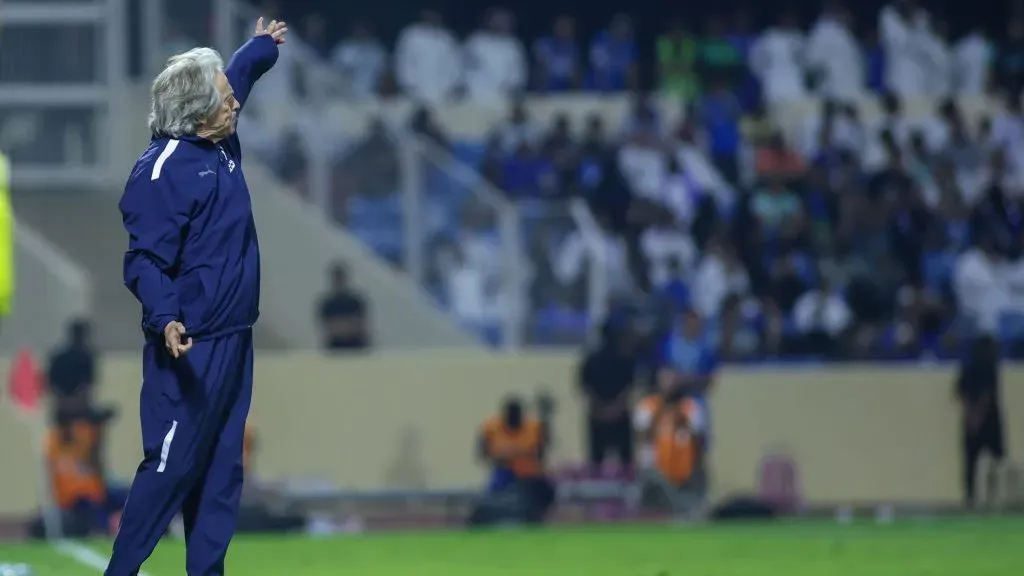 Jorge Jesus no Al-Hilal. Foto: Yasser Bakhsh/Getty Images