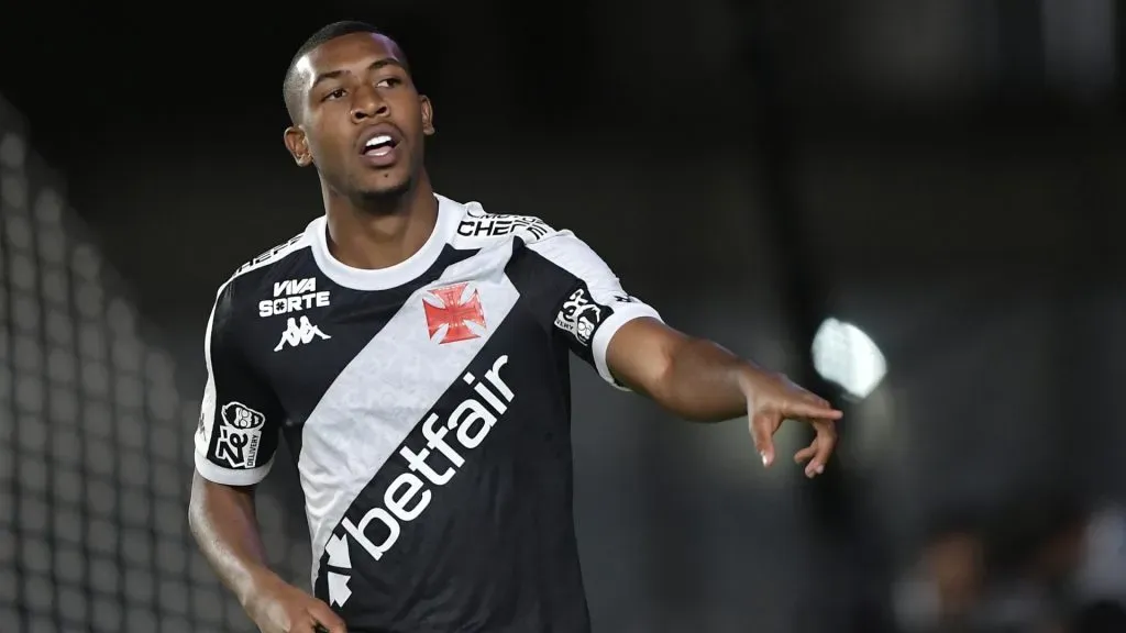 Rayan, jogador do Vasco