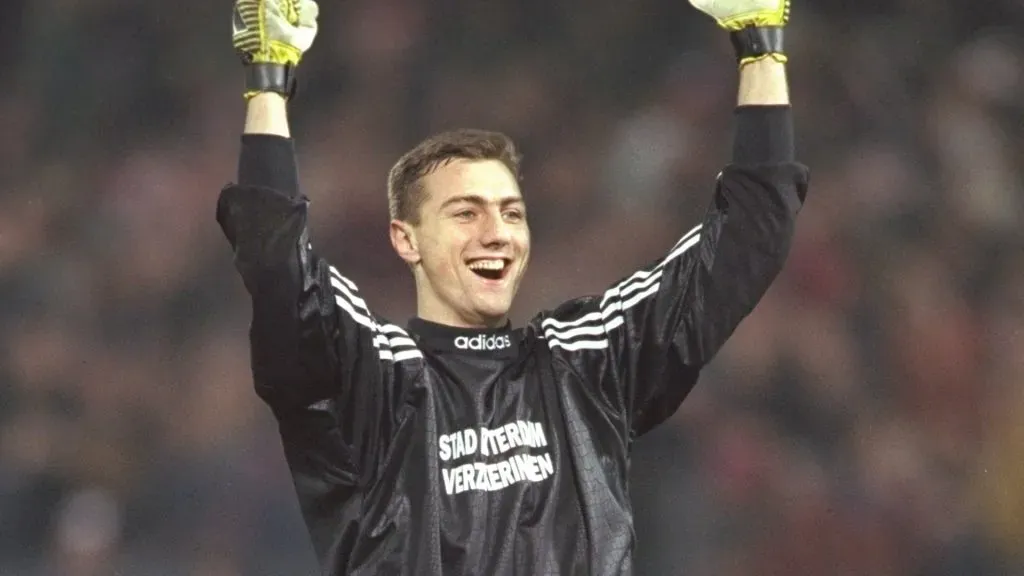 Feyenoord goalkeeper Dudek celebrates a goal during the Champions League match against Juventus at the Feyenoord Stadium in 1997. (Source: Ben Radford/Allsport)