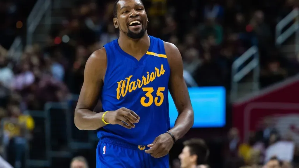 CLEVELAND, OH – DECEMBER 25: Kevin Durant #35 of the Golden State Warriors reacts during the first half against the Cleveland Cavaliers at Quicken Loans Arena on December 25, 2016 in Cleveland, Ohio. (Photo by Jason Miller/Getty Images)