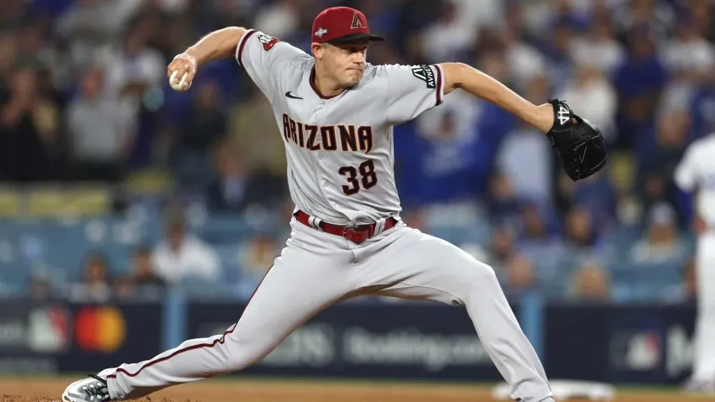 Paul Sewald #38 of the Arizona Diamondbacks-Harry How/Getty Images