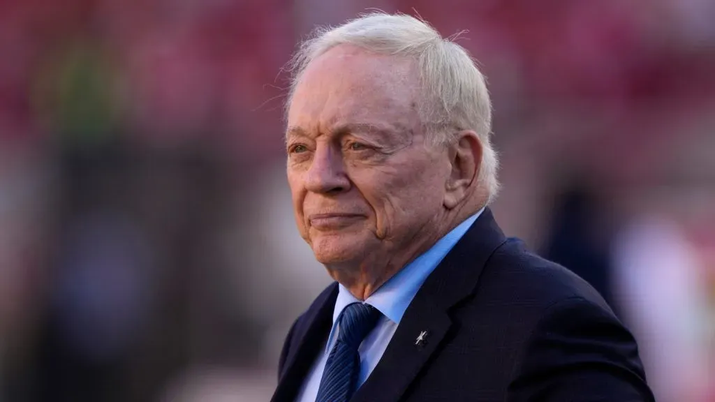 Jerry Jones ignited a big controversy with the 49ers (Getty Images)