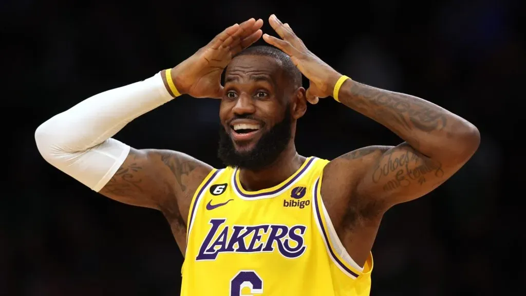 LeBron James compared the Lakers to the Steelers (Getty Images)