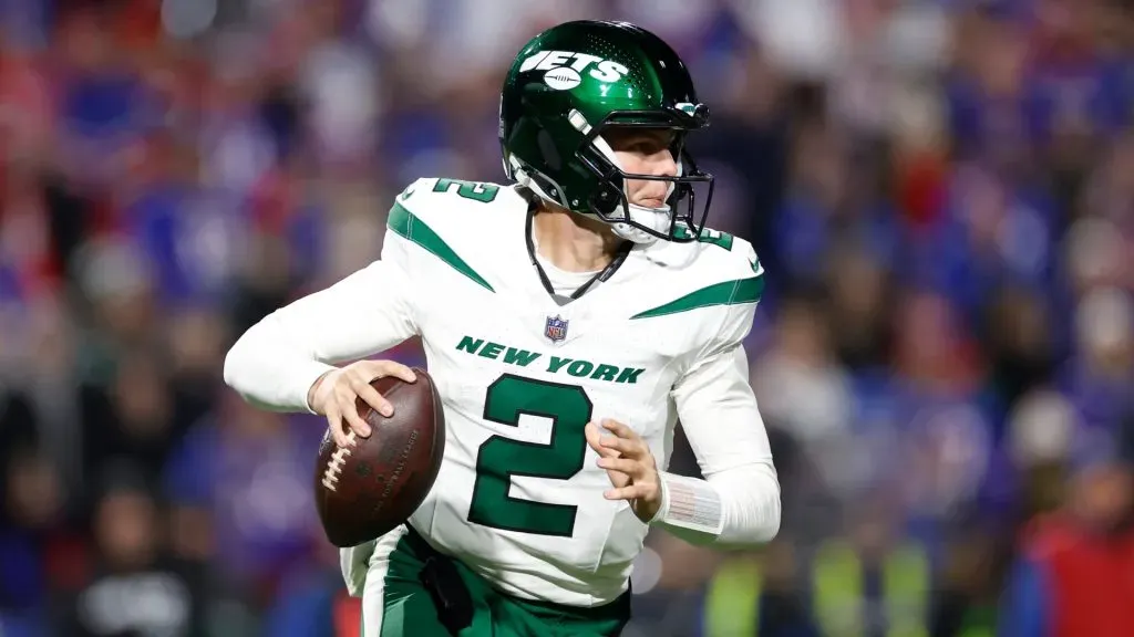 Zach Wilson #2 of the New York Jets drops back to pass in the second quarter against the Buffalo Bills at Highmark Stadium on November 19, 2023 in Orchard Park, New York.
